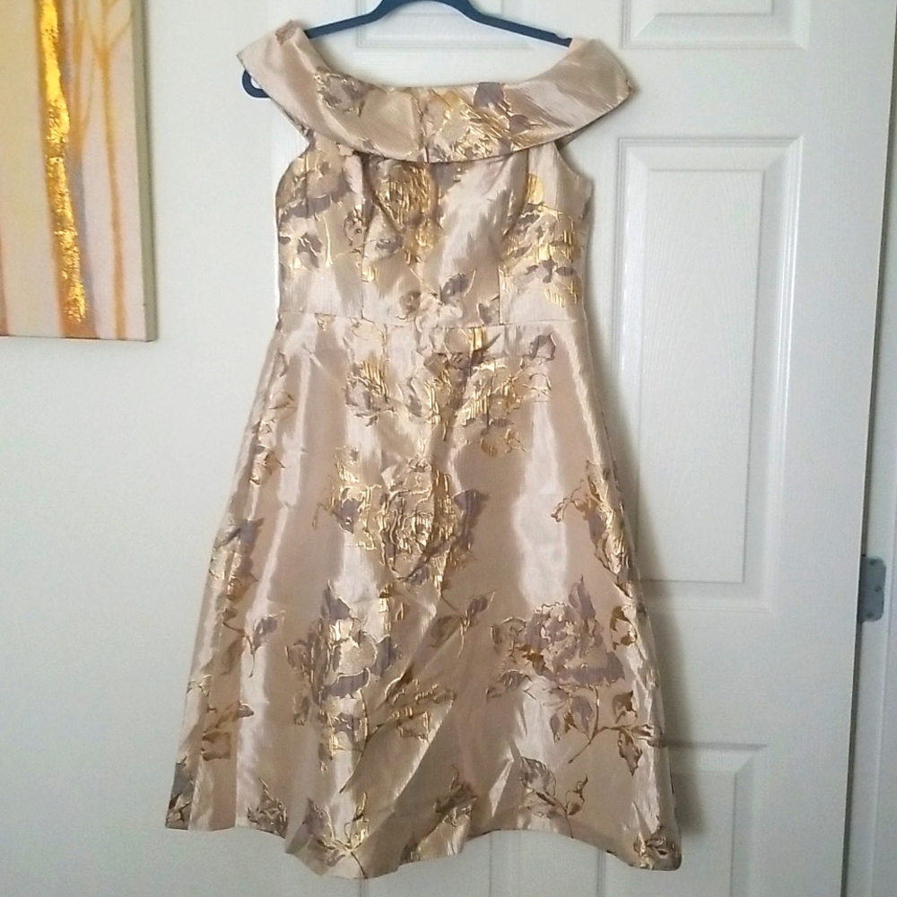 NEW dress